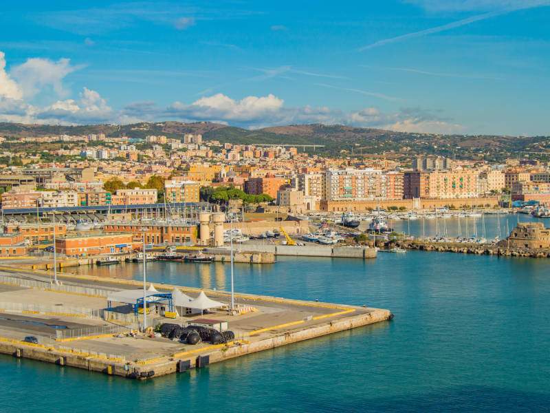 Porto di Civitavecchia Roma